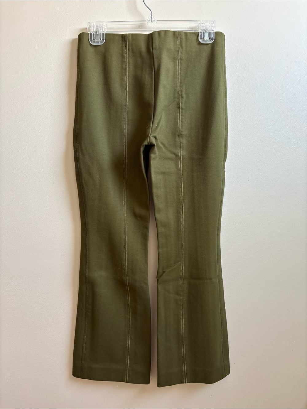 Anthropologie the essential crop flare Olive - Picture 3 of 7